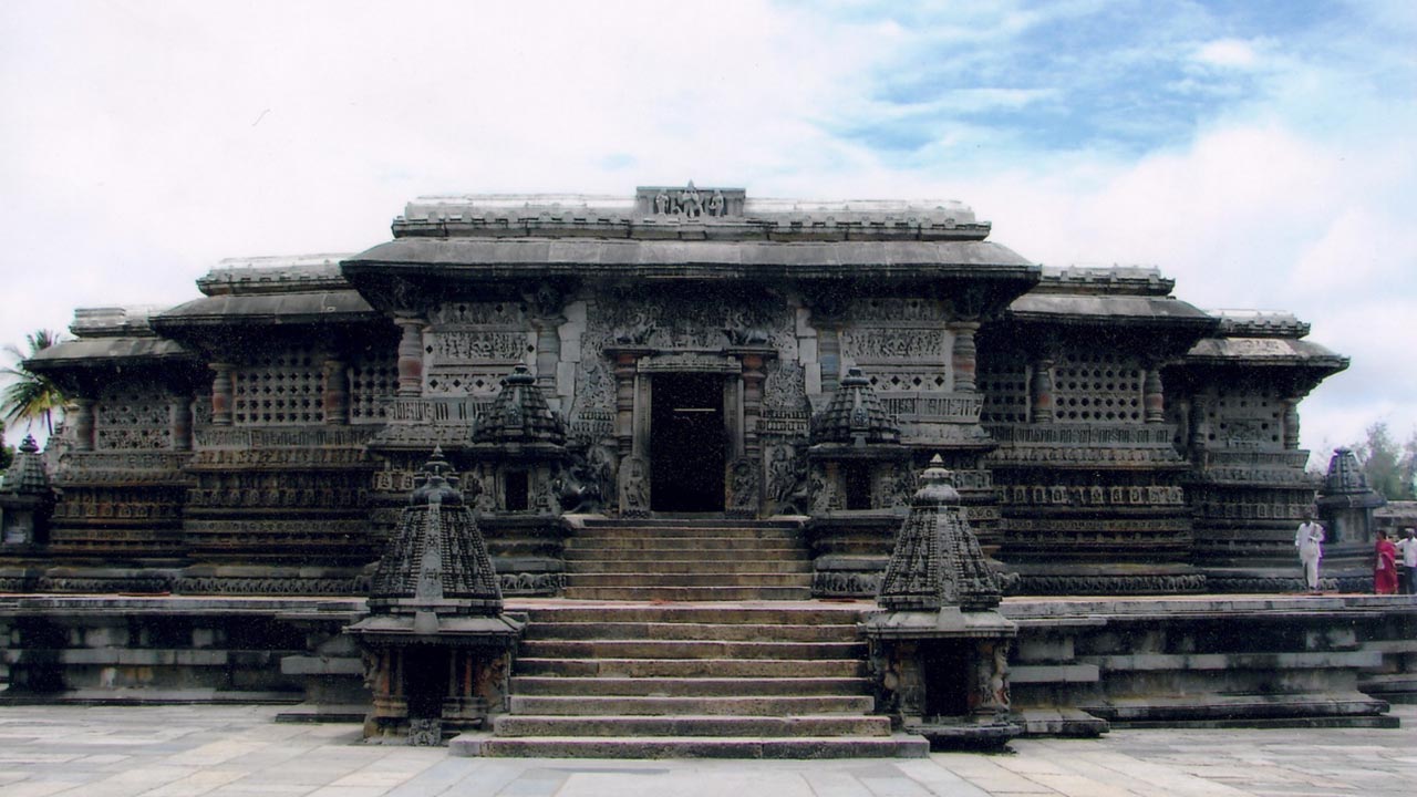 Hoysaleshwara-Temple